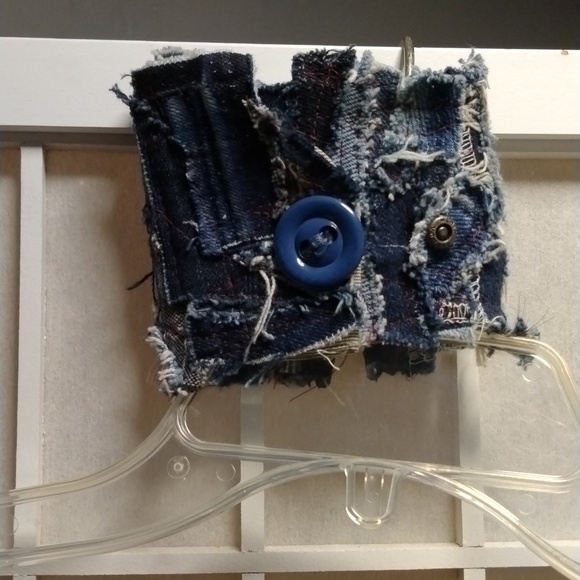 Zipper denim choker with matching zipper denim bracelet. - Picture 4 of 10